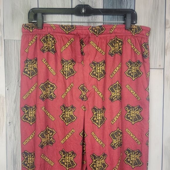 Harry Potter Hogwarts Pajama Bottoms Red size Large - Picture 2 of 4